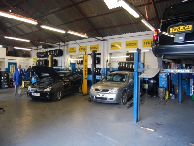 Best Fit Glasgow VolvoServicing, MOT and Tyres Site